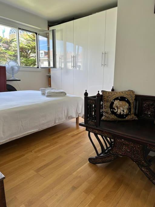 Private Bedrooms Near Eiffel Tower ปารีส ภายนอก รูปภาพ