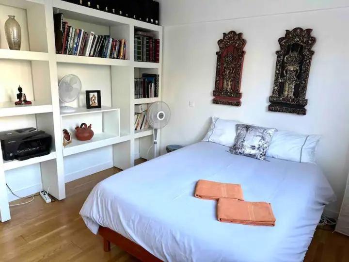 Private Bedrooms Near Eiffel Tower ปารีส ภายนอก รูปภาพ